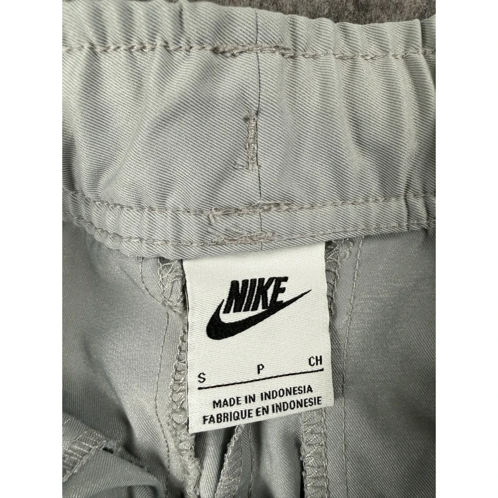 Nike Mens Sportswear Woven Tapered Pants Grey Elastic Waist Small BV3127-077